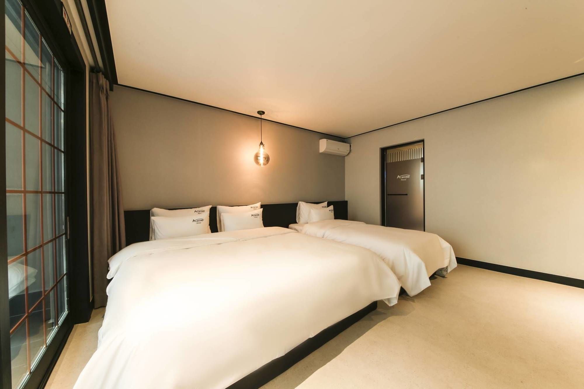 Almond Hotel Gupo Station Μπουσάν Εξωτερικό φωτογραφία
