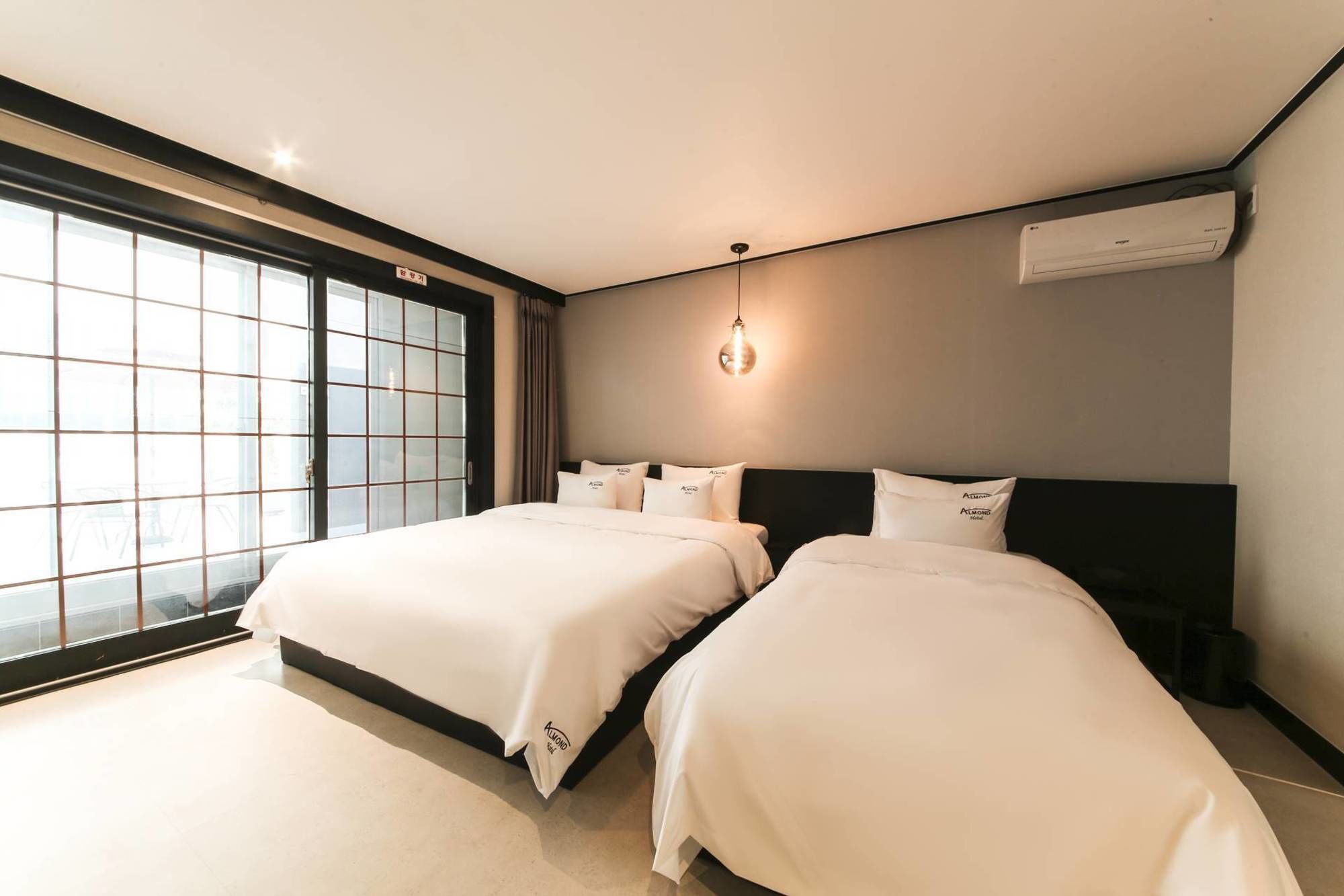 Almond Hotel Gupo Station Μπουσάν Εξωτερικό φωτογραφία